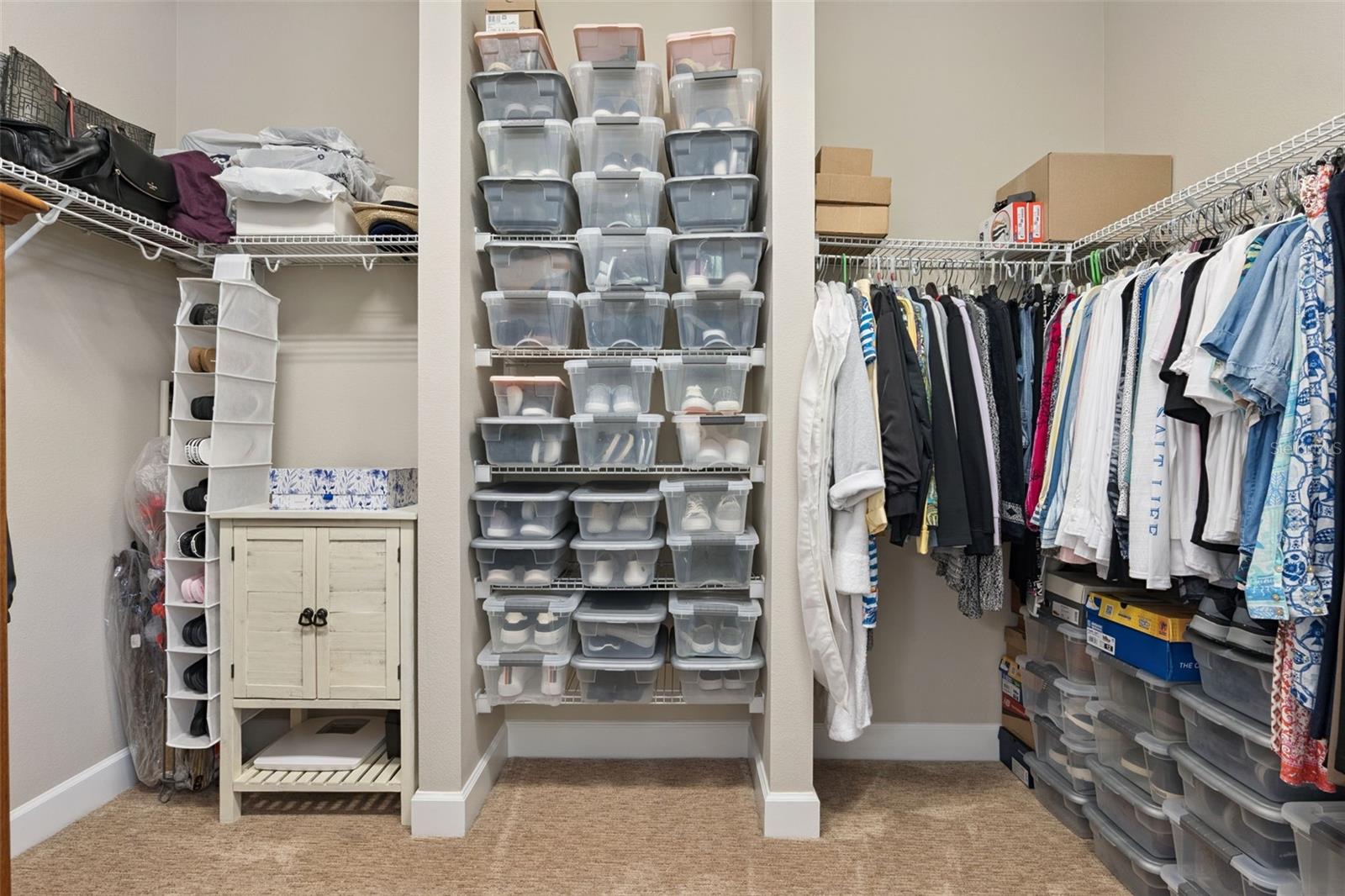 VICTORIA GARDENS PHASE 6 REPLAT - Residential