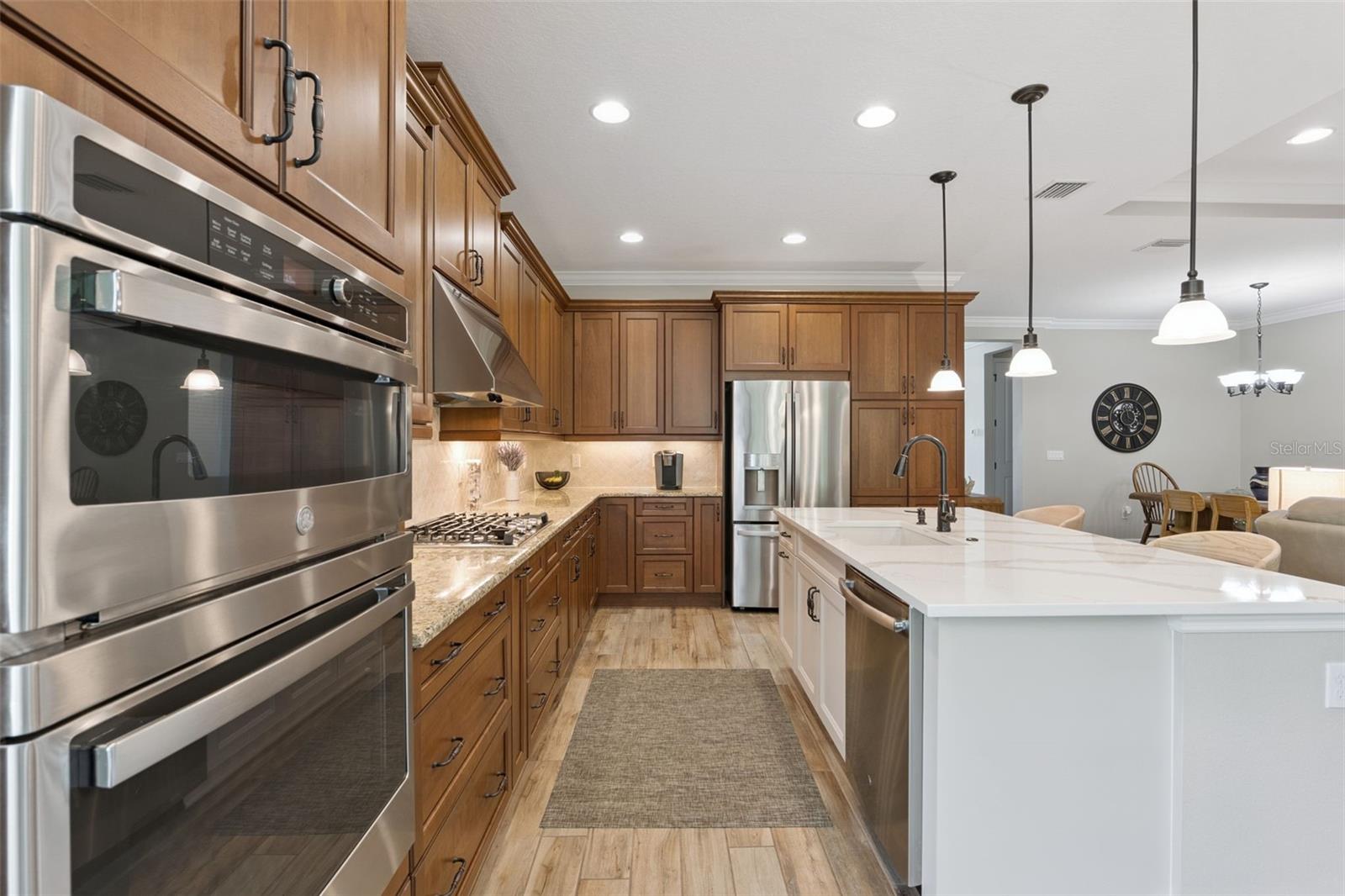 VICTORIA GARDENS PHASE 6 REPLAT - Residential