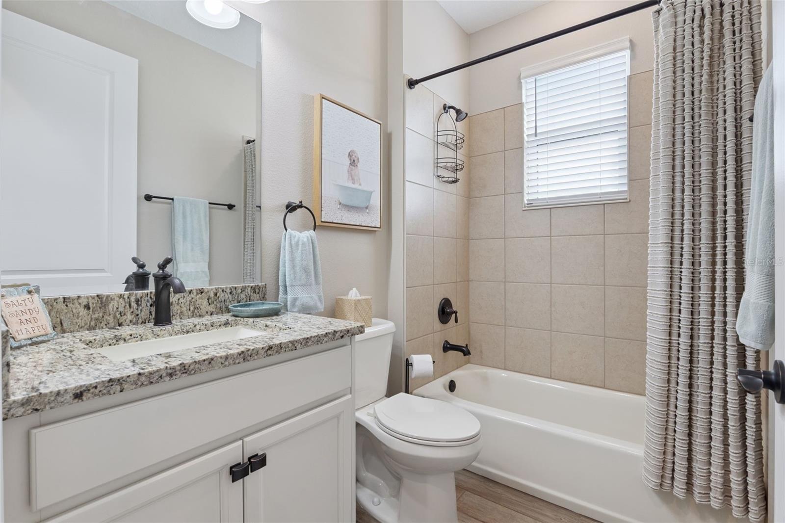 VICTORIA GARDENS PHASE 6 REPLAT - Residential