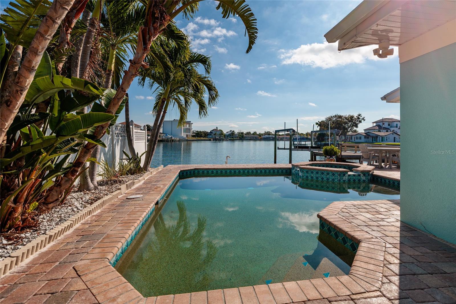 PASADENA GOLF CLUB ESTATES SEC 4 - Residential