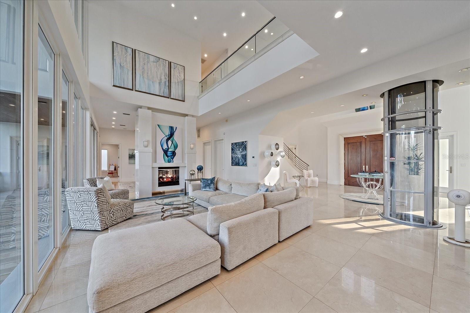 ROBERTS POINT 2 - Residential