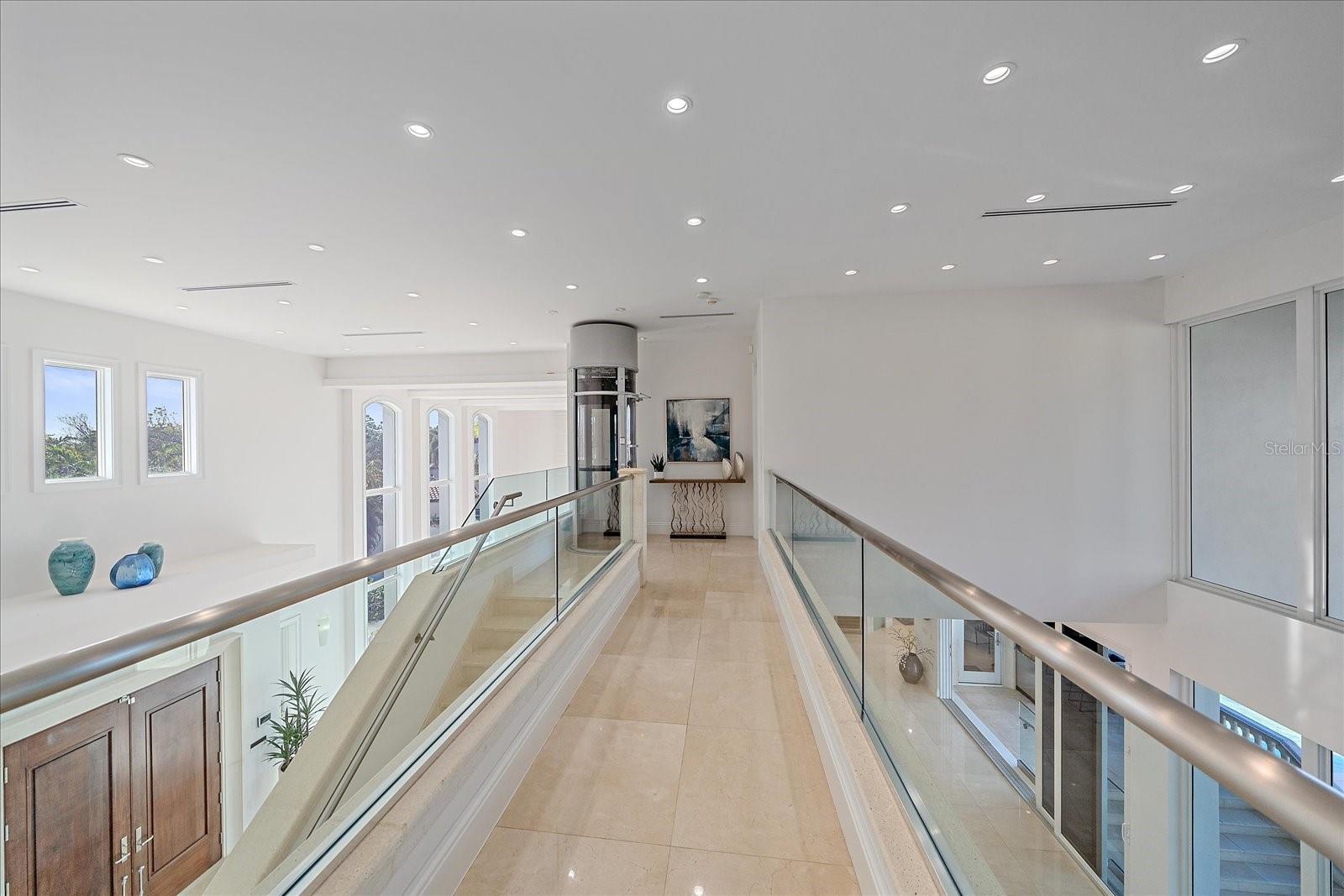 ROBERTS POINT 2 - Residential