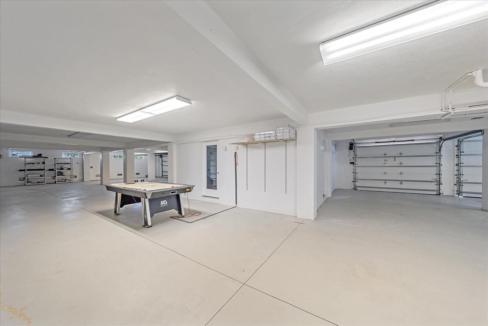 ROBERTS POINT 2 - Residential