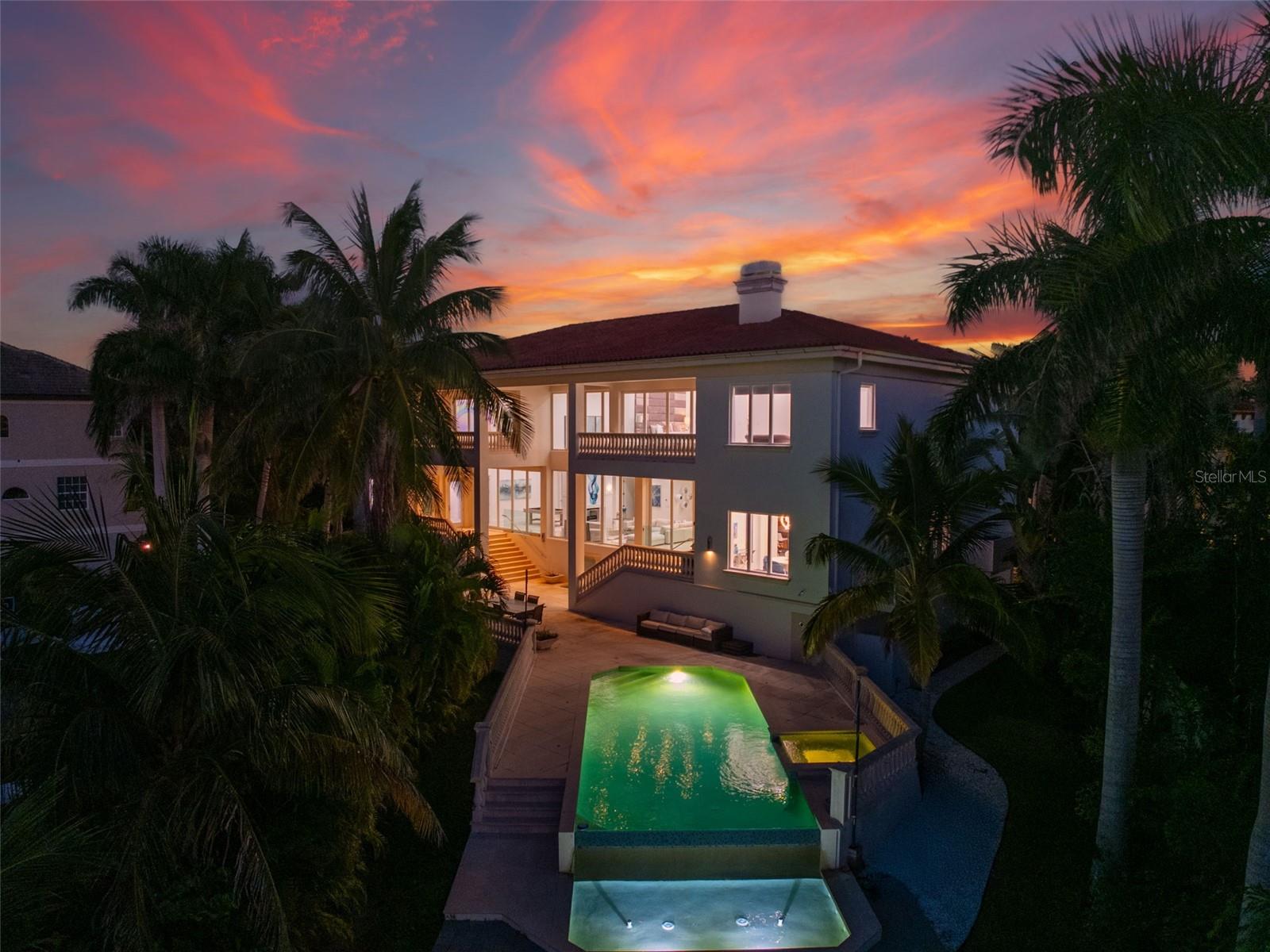 ROBERTS POINT 2 - Residential