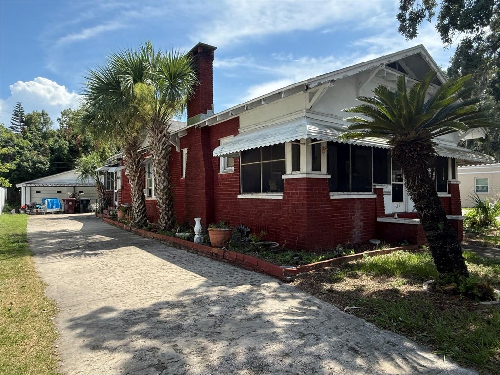 Photo of 826 W Princeton Street, Orlando, FL 32804 (MLS # O6430580)