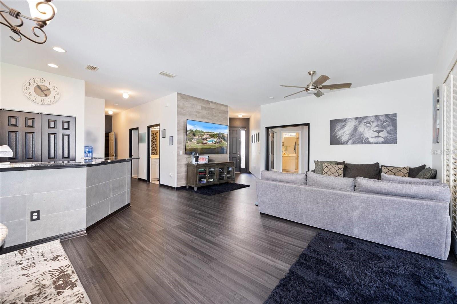 TRIANO - Residential