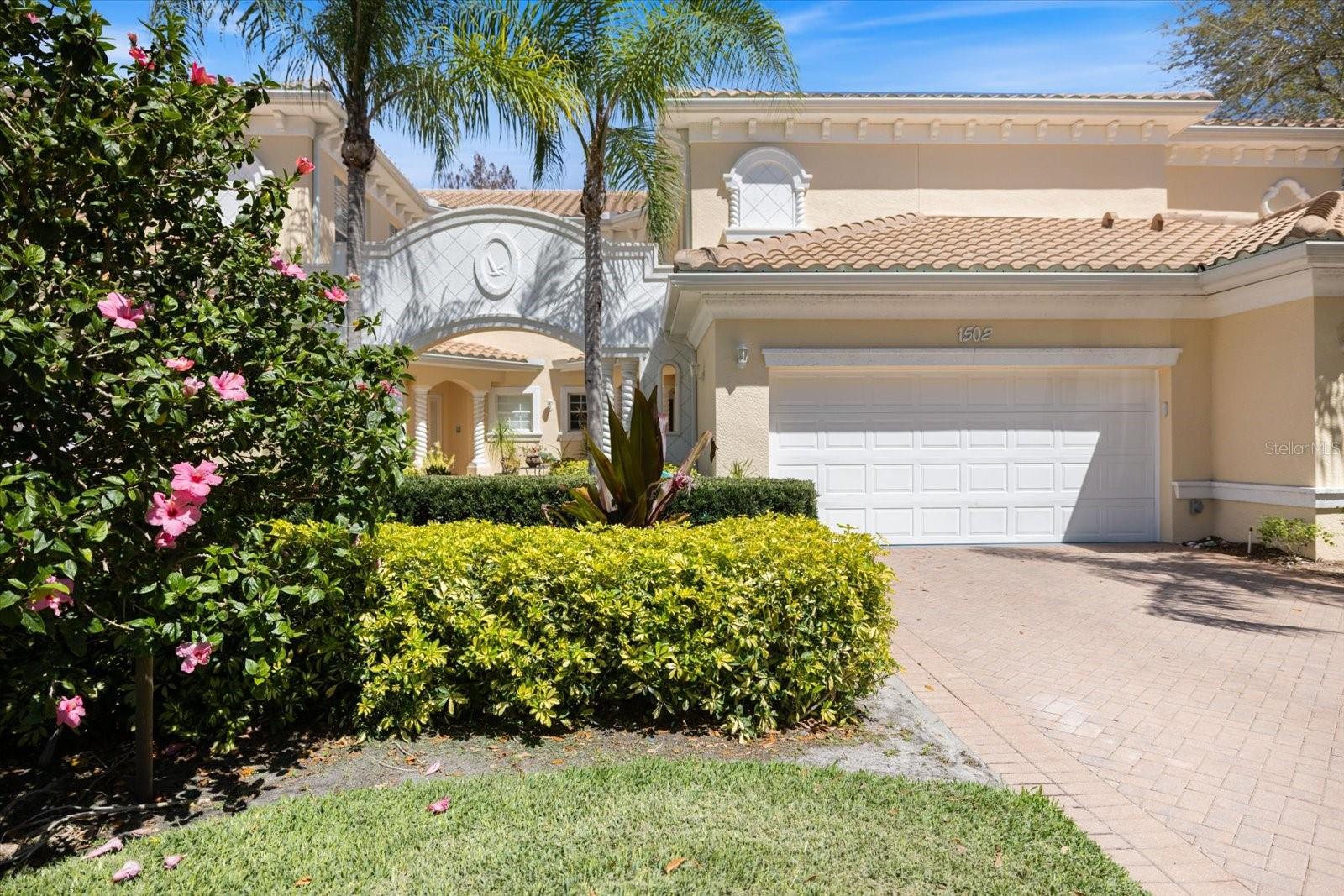 TRIANO - Residential