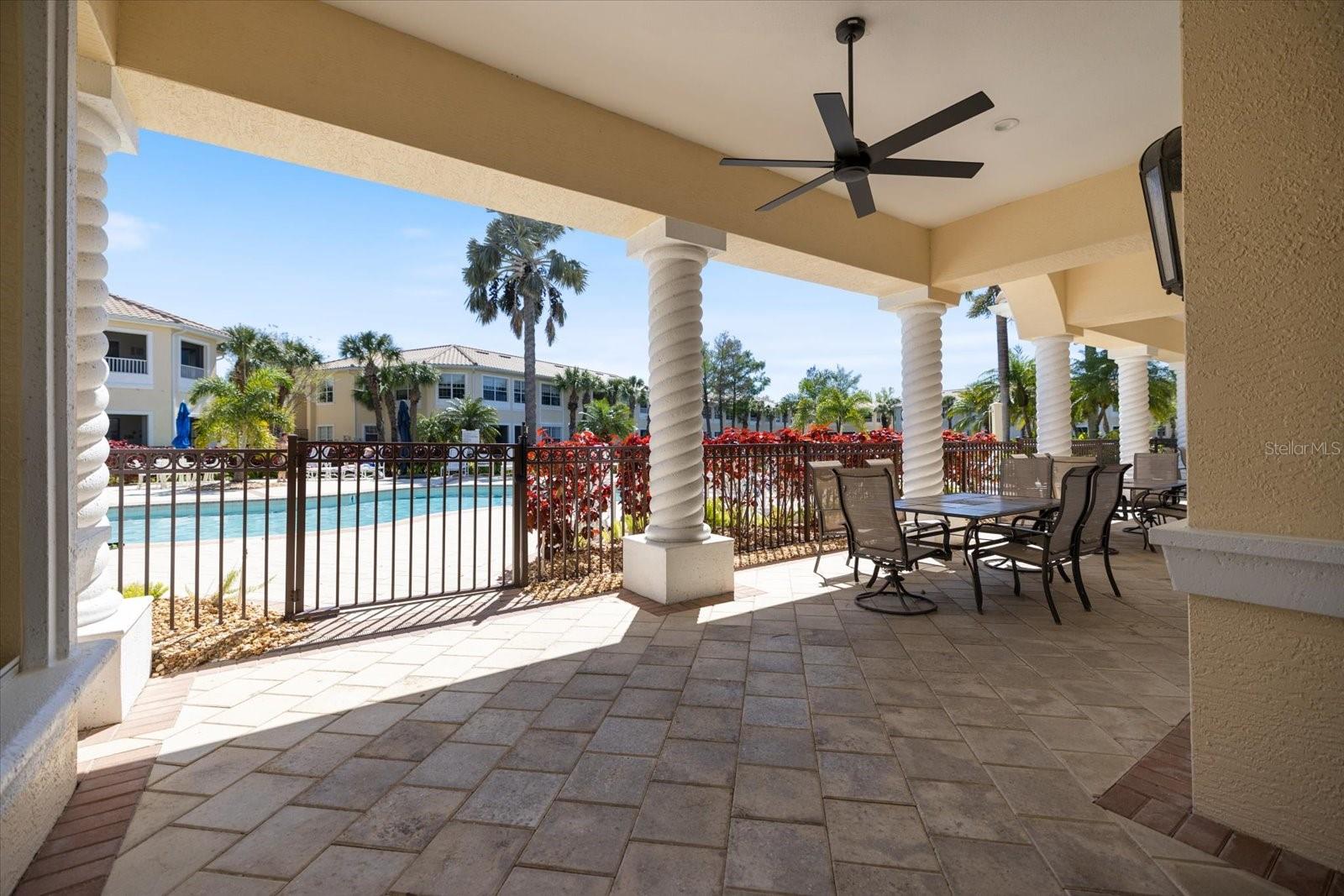 TRIANO - Residential