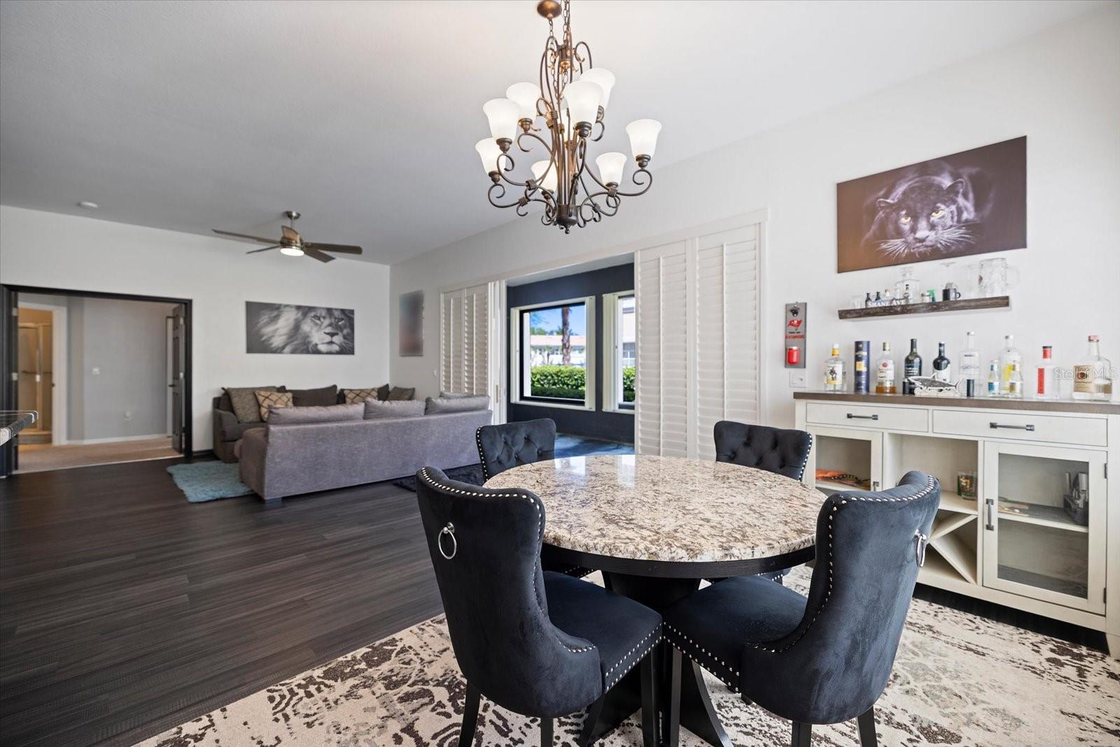 TRIANO - Residential