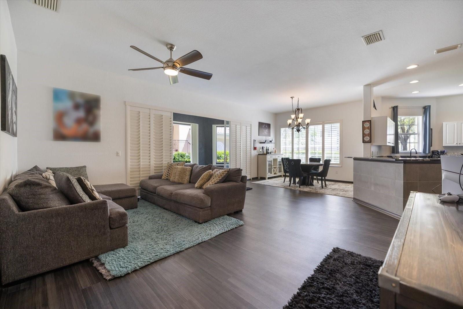 TRIANO - Residential