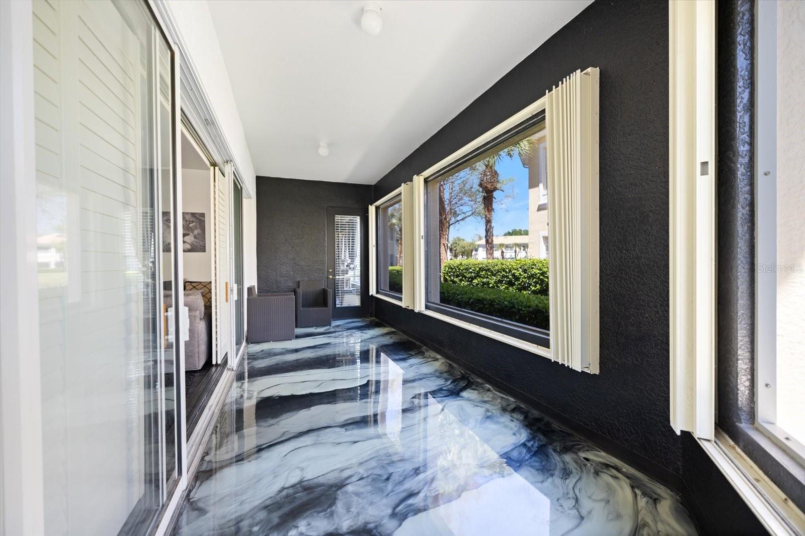 TRIANO - Residential