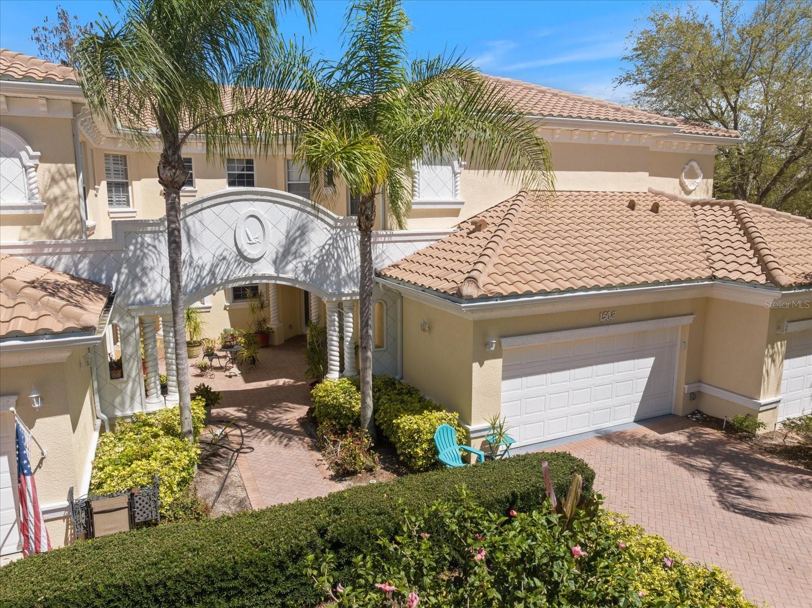 TRIANO - Residential