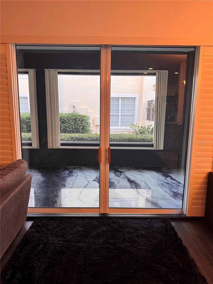 TRIANO - Residential