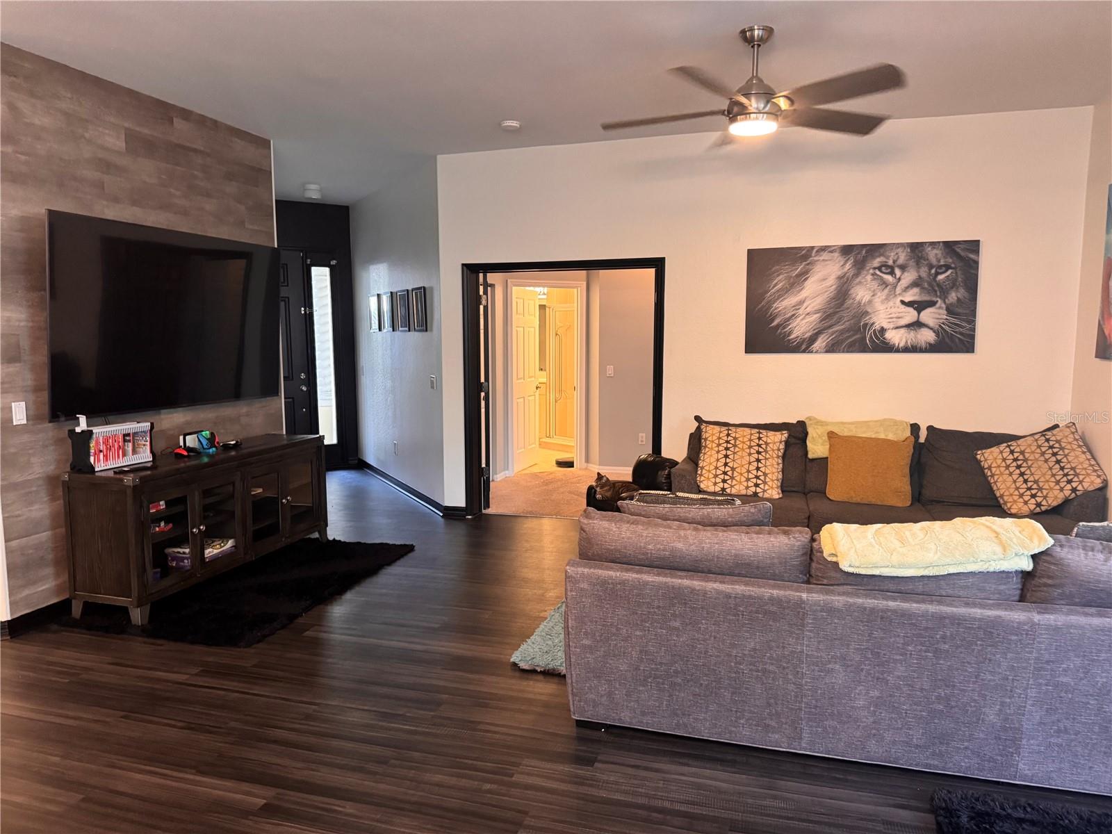 TRIANO - Residential