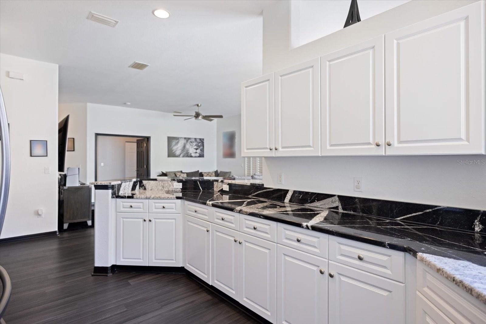 TRIANO - Residential