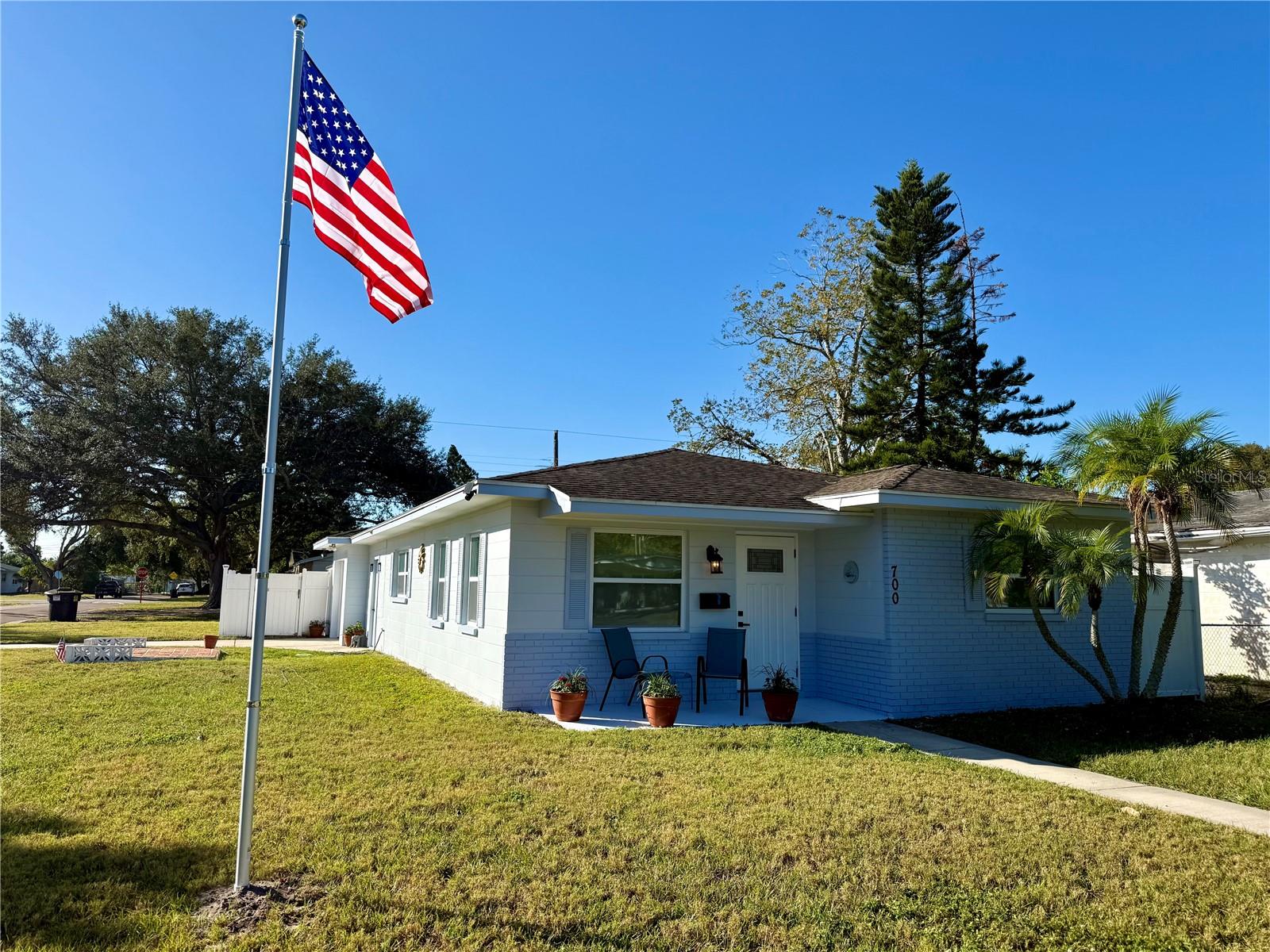 MIRA BELLA 1 - Residential