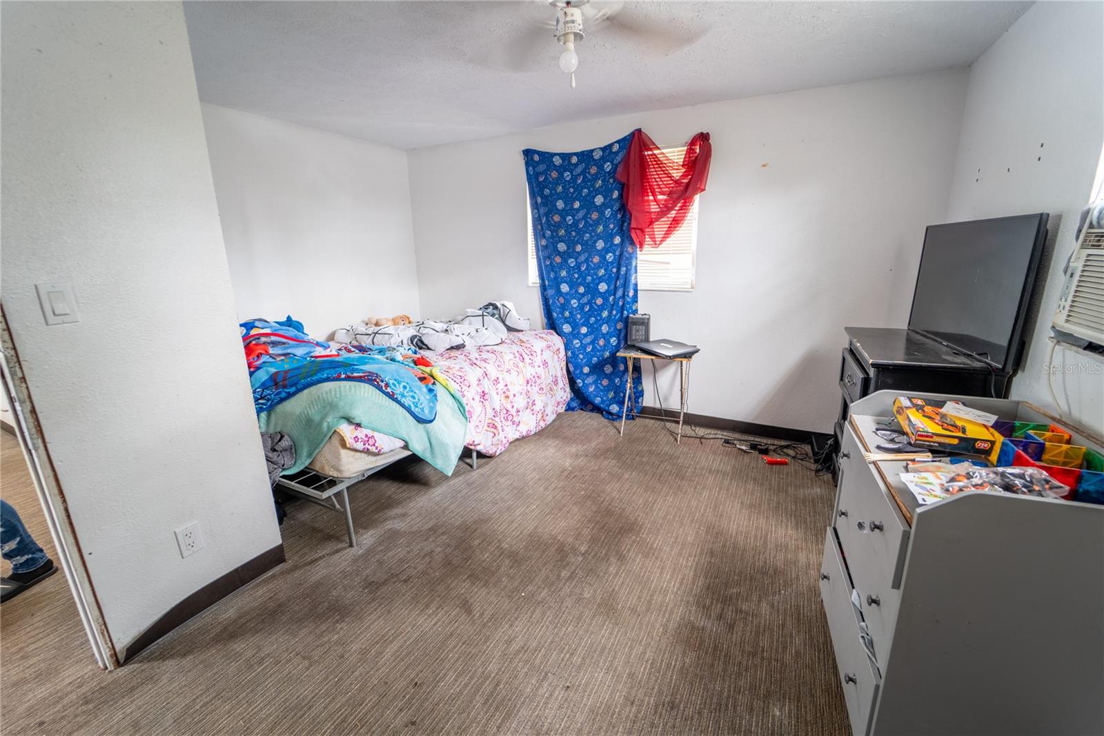 UNPLATTED - Residential