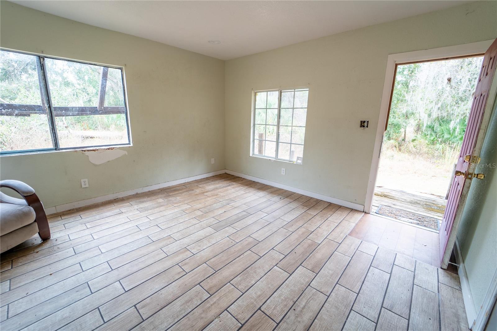 UNPLATTED - Residential