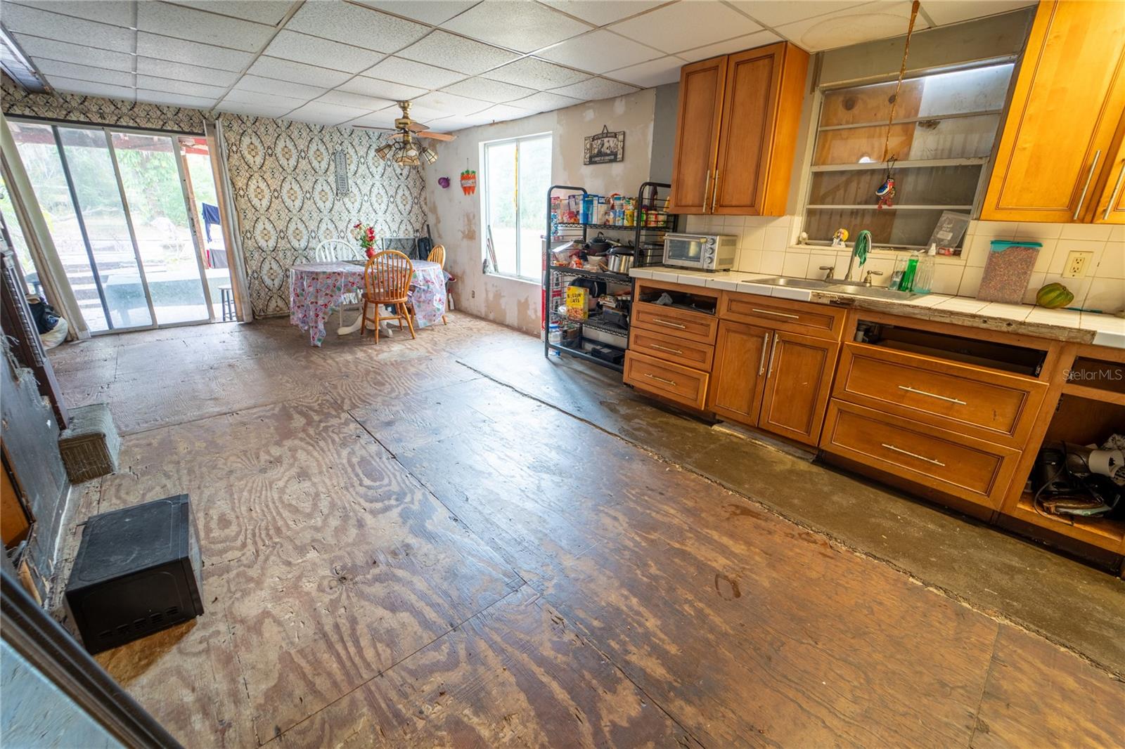 UNPLATTED - Residential