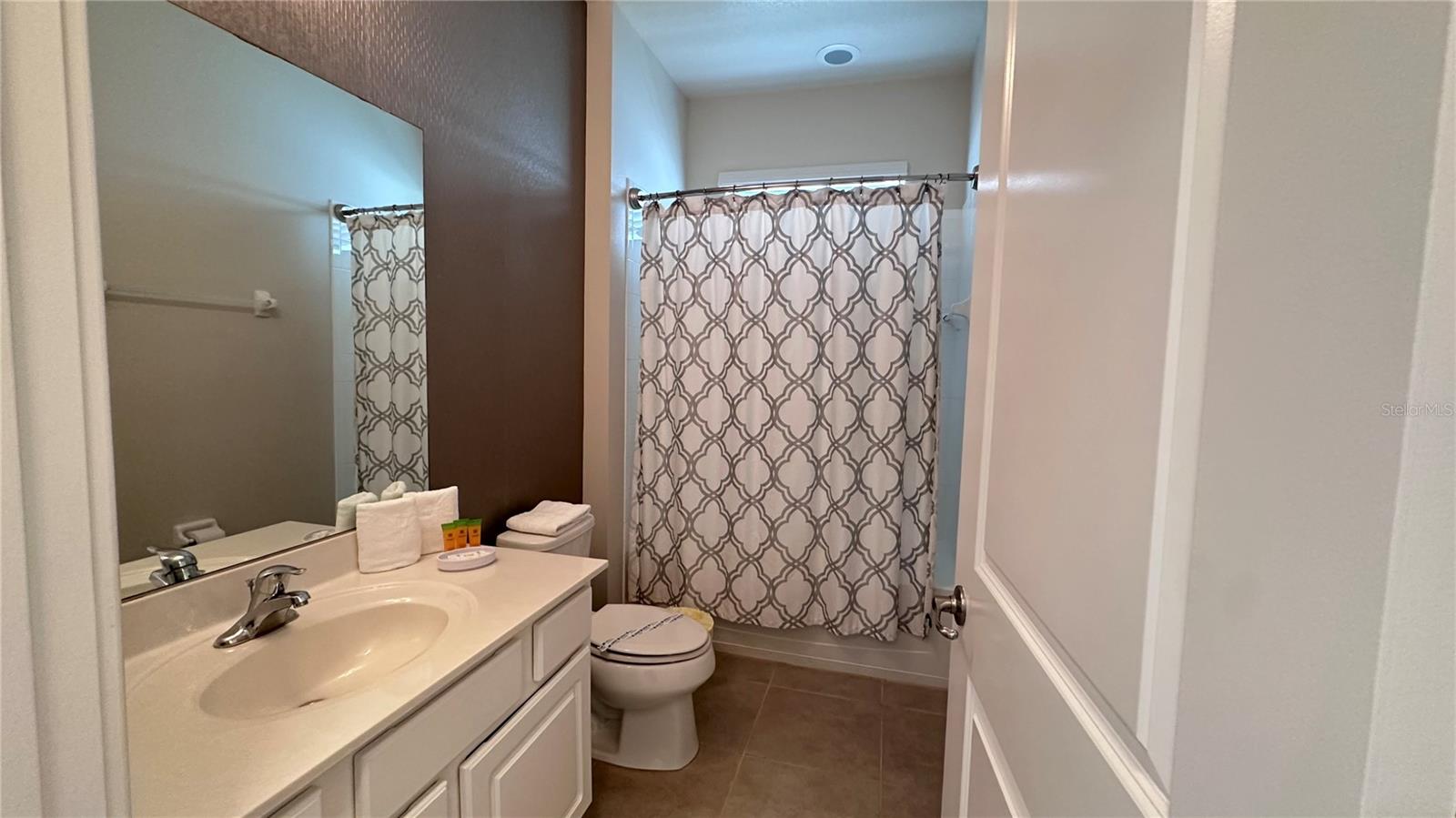 BELLAVIDA PH 2A - Residential Lease