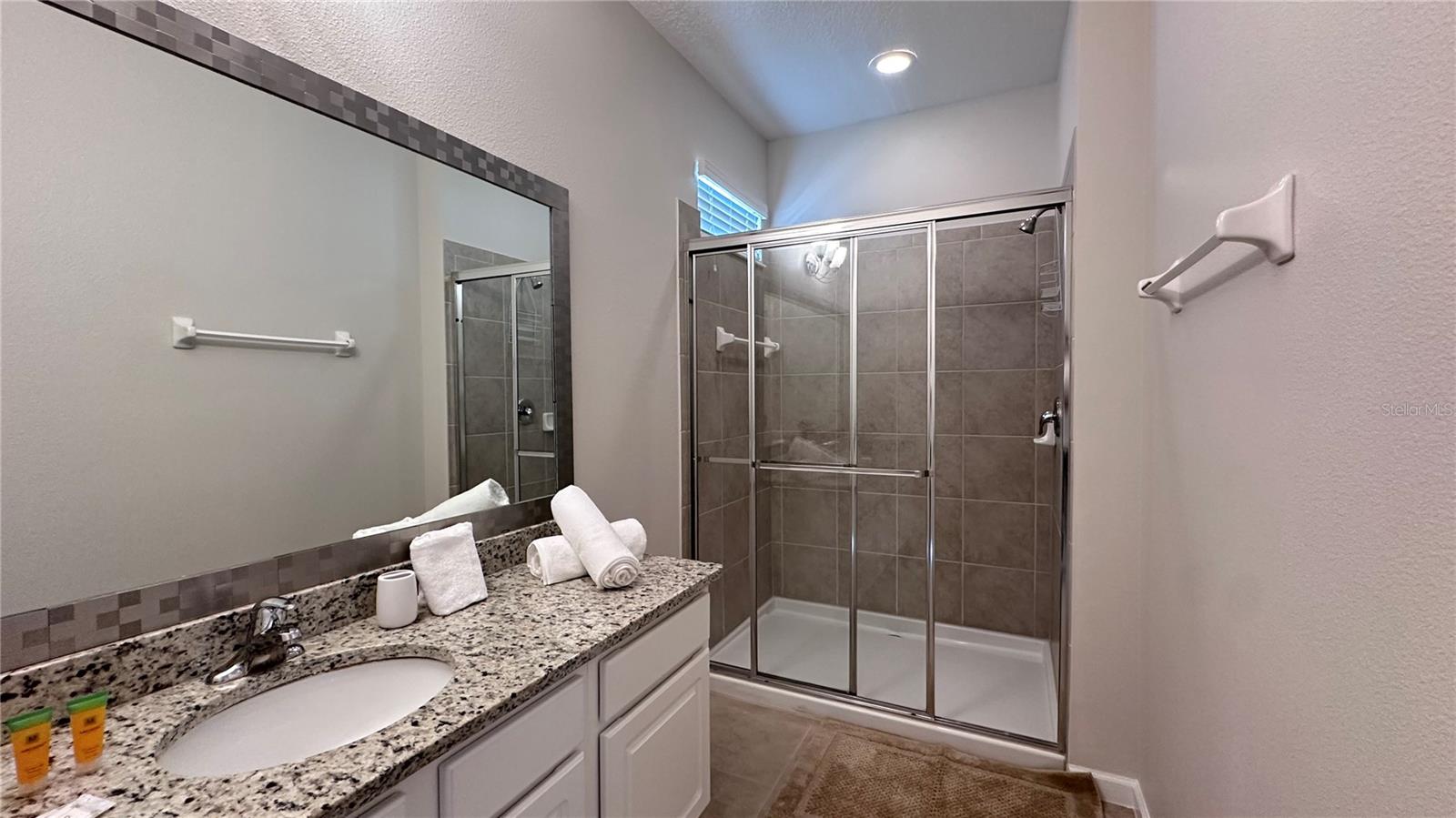 BELLAVIDA PH 2A - Residential Lease
