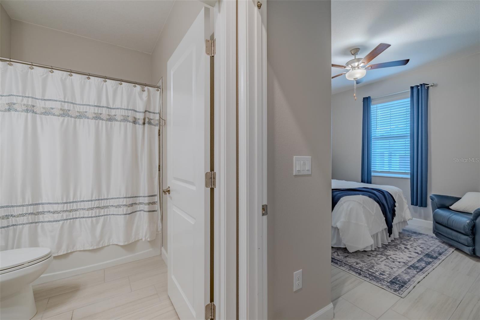 10394 TUPPER CAY DRIVE