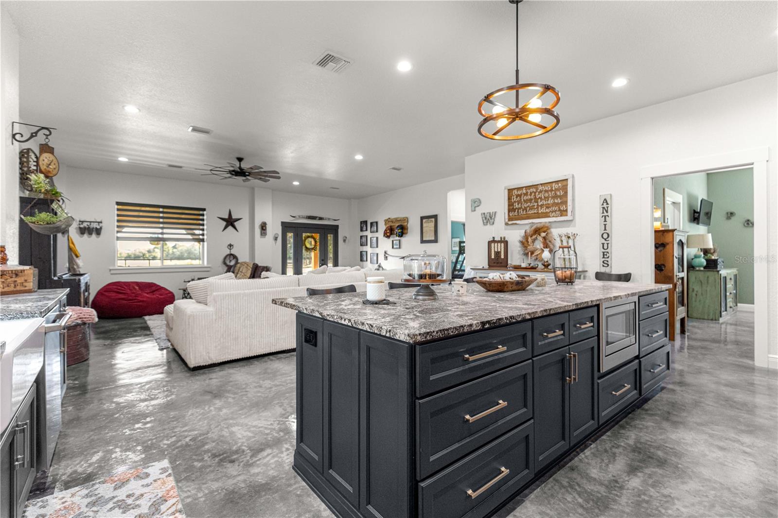 ALLENS LANDING - Residential