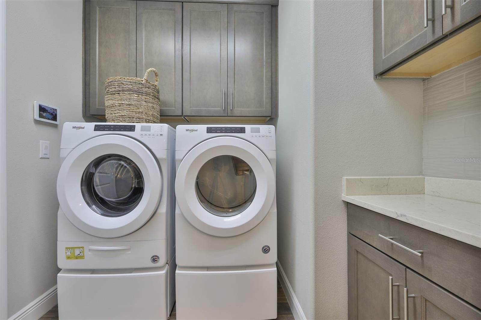 TOWNS AT SPRING LAKE - Residential