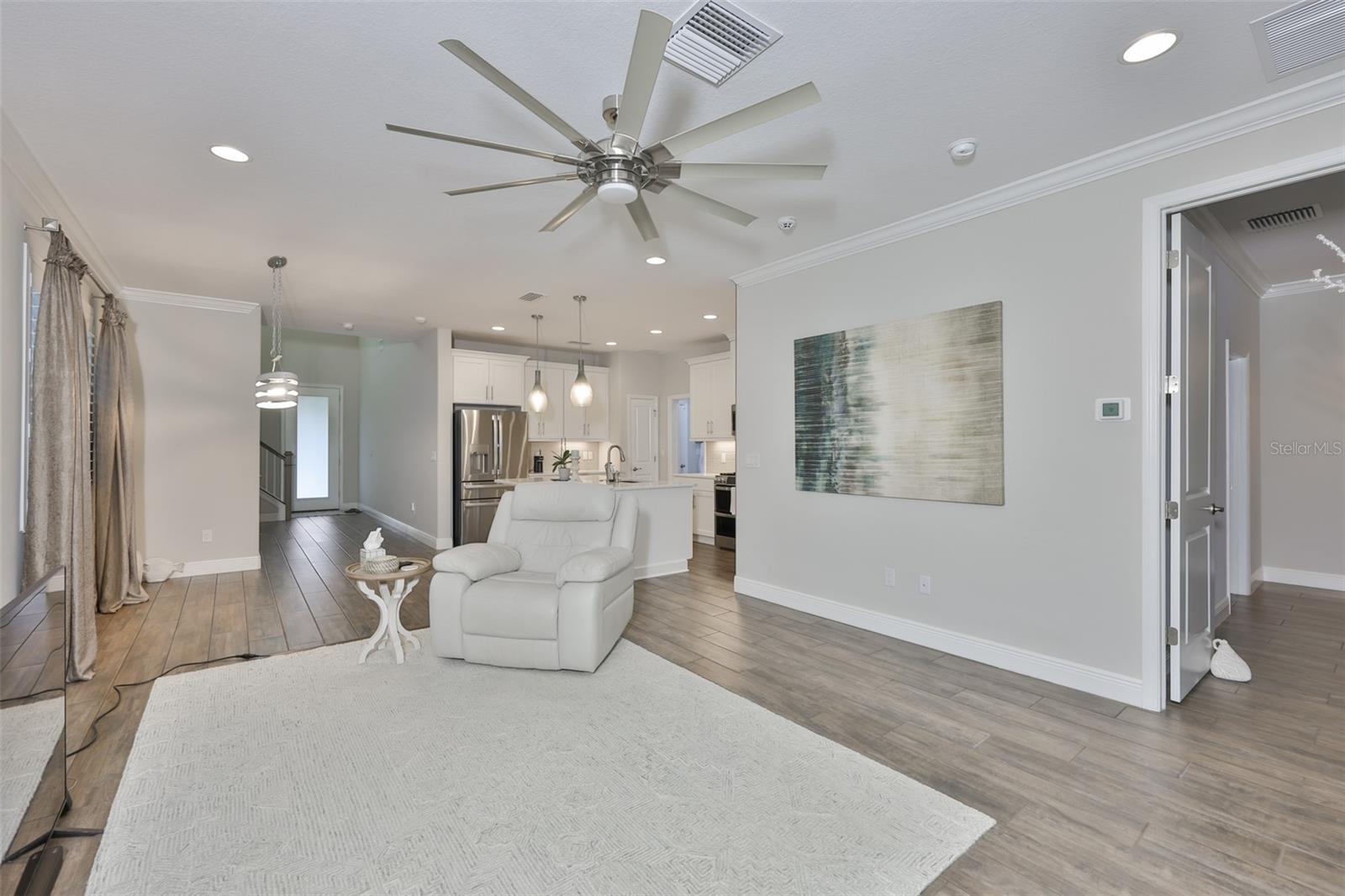 TOWNS AT SPRING LAKE - Residential