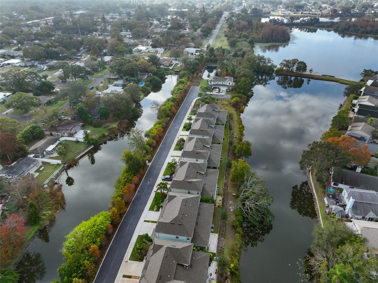 TOWNS AT SPRING LAKE - Residential