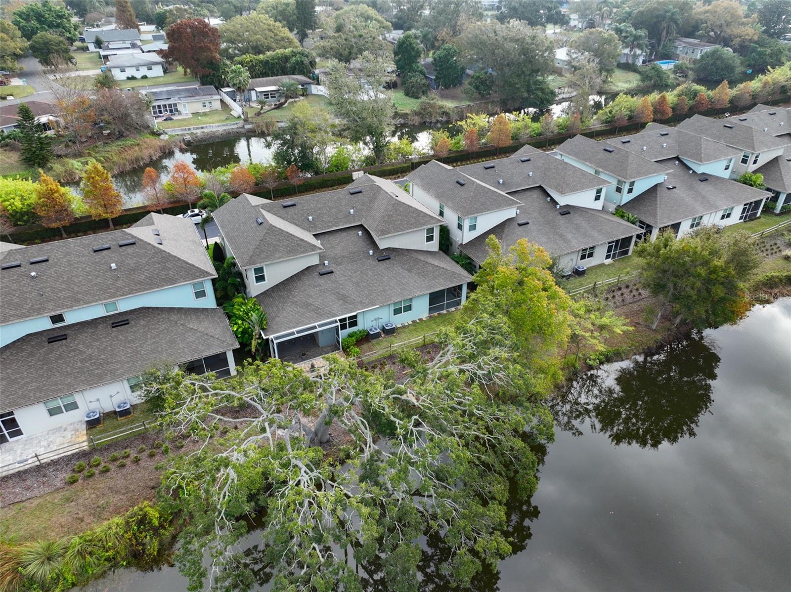 TOWNS AT SPRING LAKE - Residential