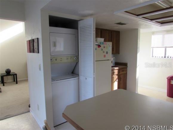 Sandpiper Lake At Pelican Bay Condo Ph 02-05 - Residential