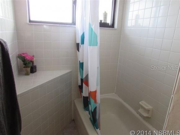 Sandpiper Lake At Pelican Bay Condo Ph 02-05 - Residential