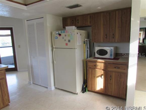 Sandpiper Lake At Pelican Bay Condo Ph 02-05 - Residential