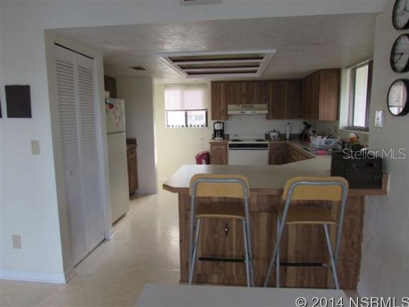 Sandpiper Lake At Pelican Bay Condo Ph 02-05 - Residential