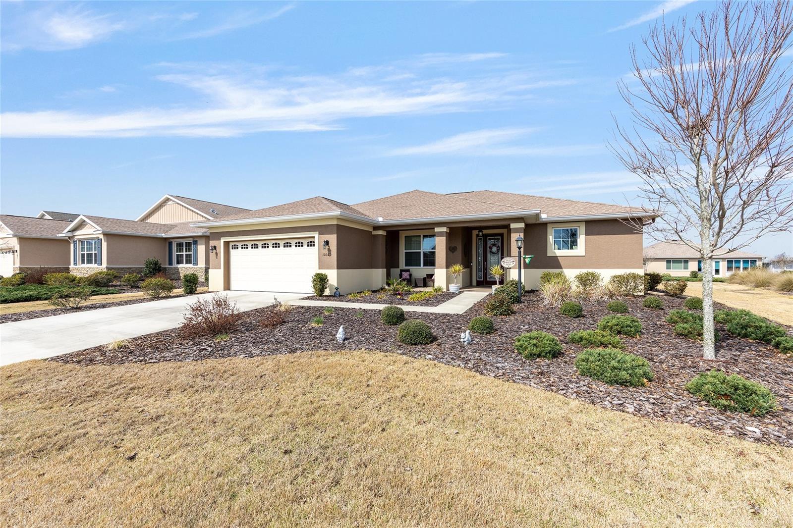 ON TOP OF THE WORLD - Residential