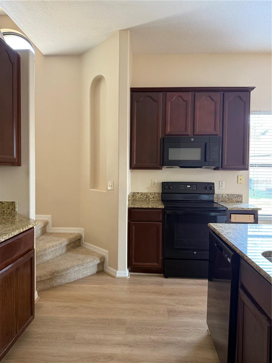 BRIDGEFORD CROSSING - Residential Lease