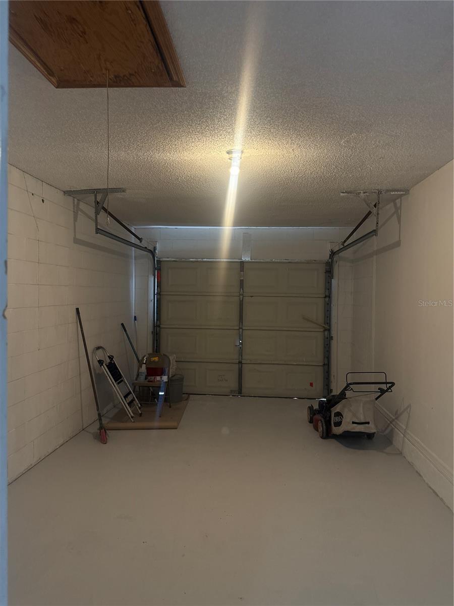 AVONDALE - Residential