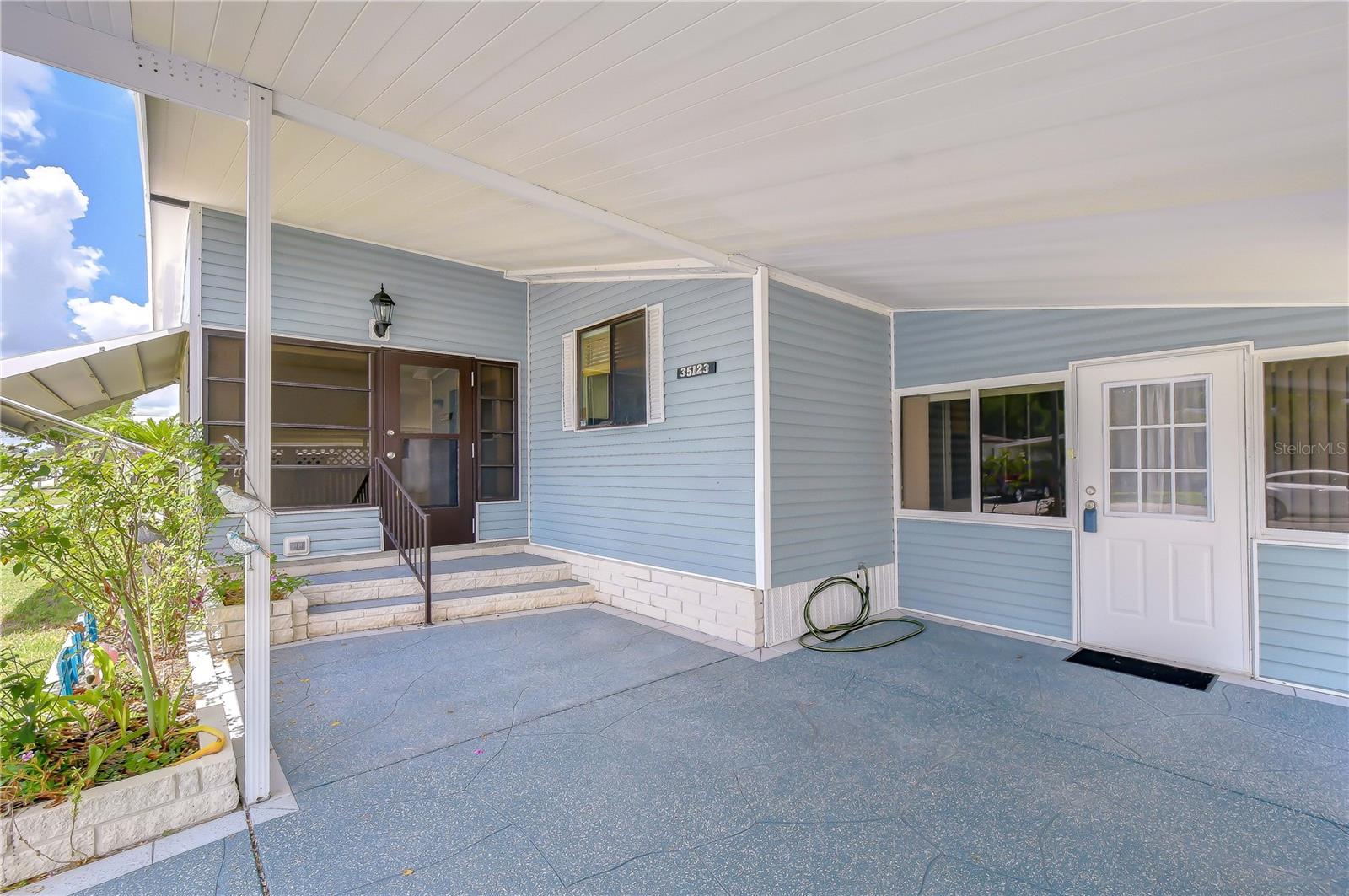 COLONY HILLS COMMUNITY - Residential
