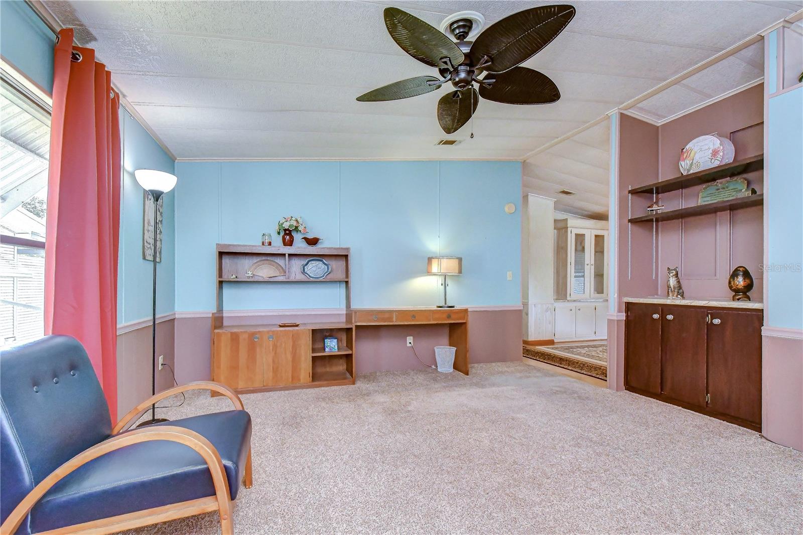 COLONY HILLS COMMUNITY - Residential