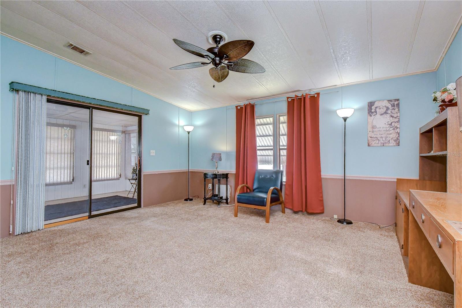 COLONY HILLS COMMUNITY - Residential