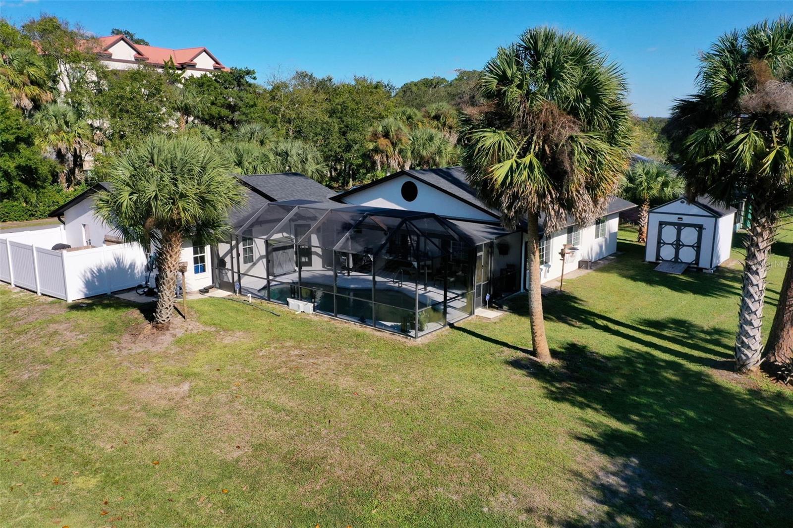 LAKE FOREST & LAKE FOREST NORTH - Residential