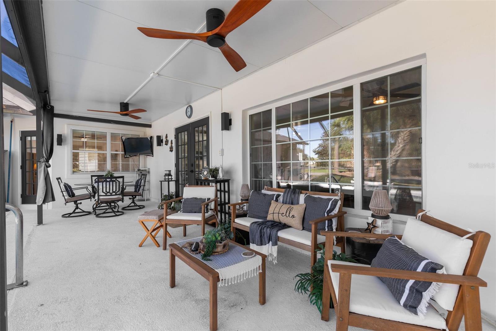 LAKE FOREST & LAKE FOREST NORTH - Residential