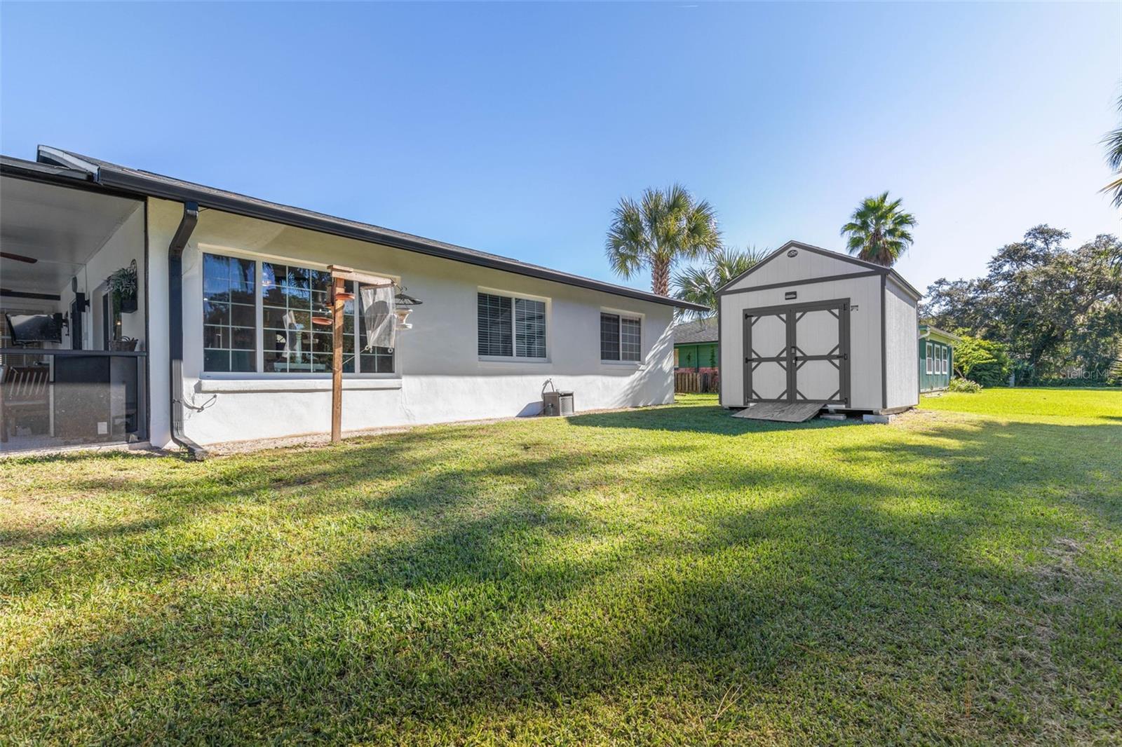 LAKE FOREST & LAKE FOREST NORTH - Residential