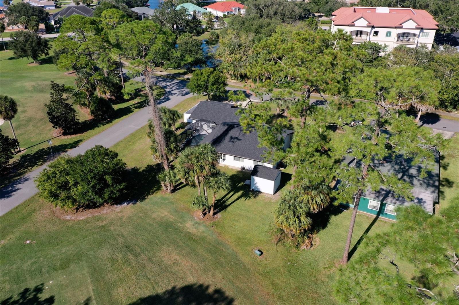 LAKE FOREST & LAKE FOREST NORTH - Residential