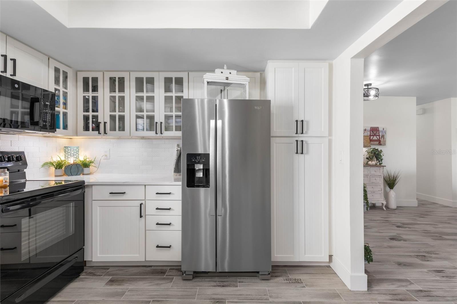 LAKE FOREST & LAKE FOREST NORTH - Residential