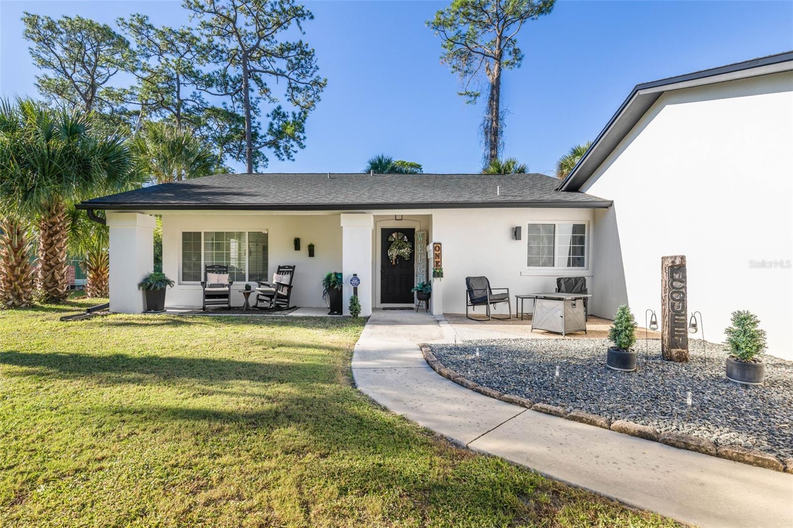 LAKE FOREST & LAKE FOREST NORTH - Residential