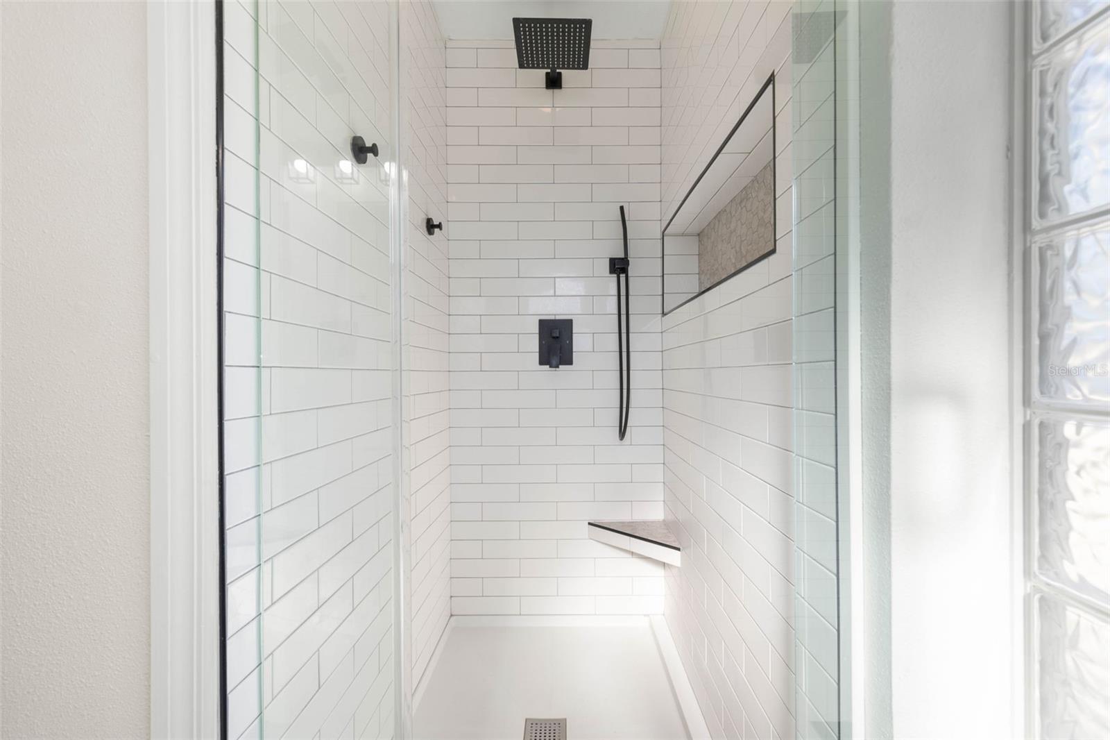 LAKE FOREST & LAKE FOREST NORTH - Residential