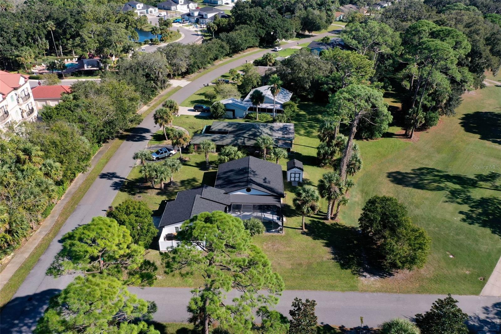 LAKE FOREST & LAKE FOREST NORTH - Residential