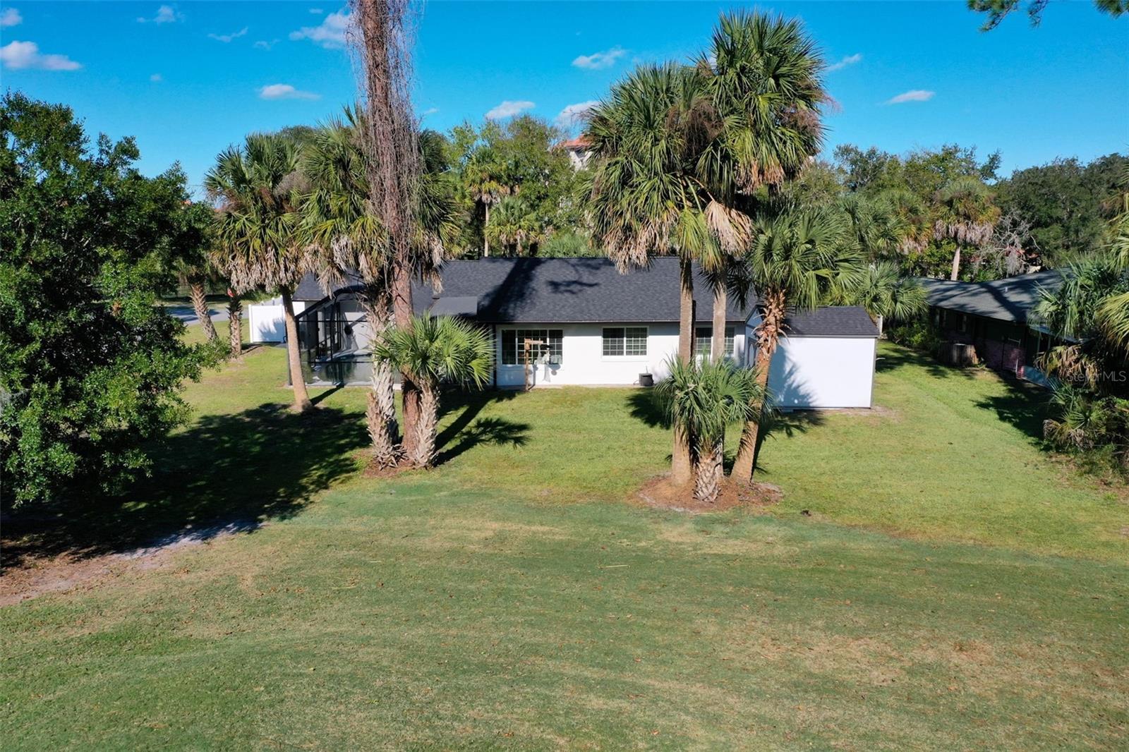 LAKE FOREST & LAKE FOREST NORTH - Residential